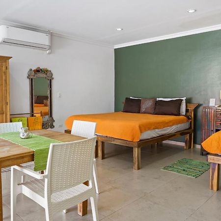 Aruba'S Bakval Suites Exteriör bild