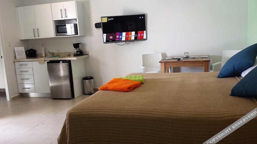 Aruba'S Bakval Suites Exteriör bild